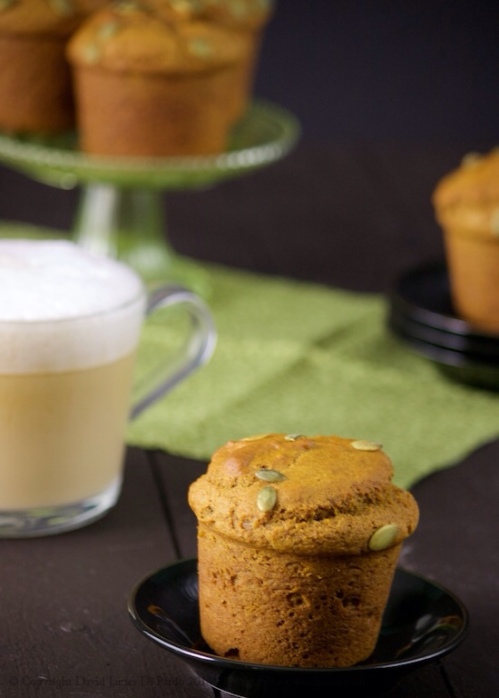 Pumpkin Muffins with Cream Cheese Filling